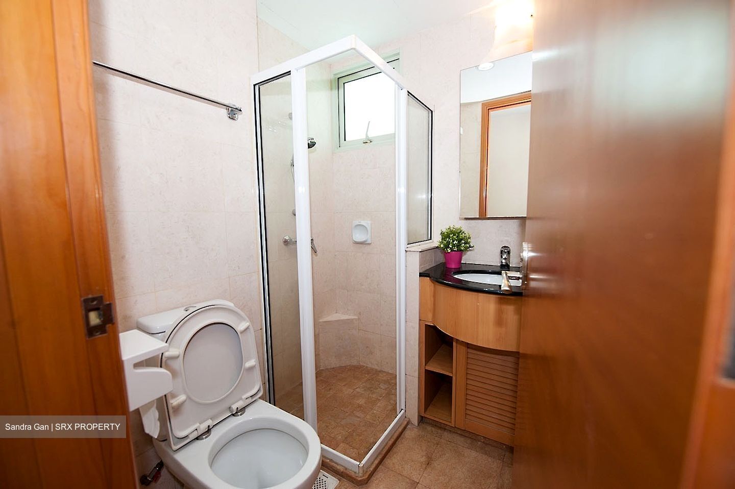 Queens (D3), Condominium #637824491